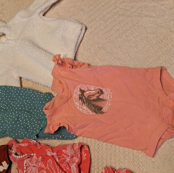 6 month girl all weather top bundle - Picture 4 of 6